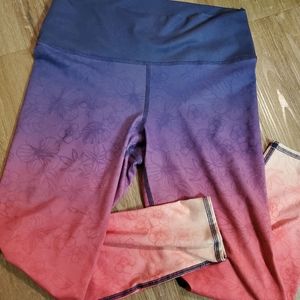 Hawaiin EVcR Leggings